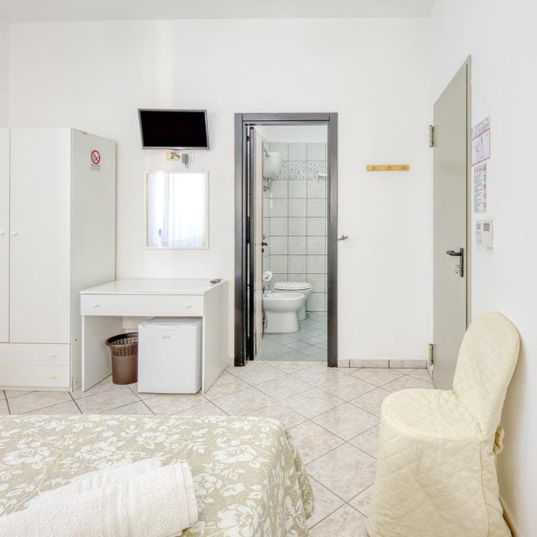 Al Mare Da Marra - Camera Matrimoniale con Accesso Disabili - 10