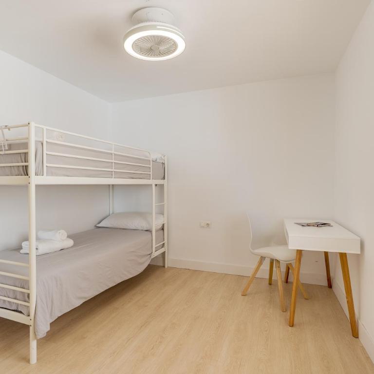 Primera Linea de Playa La Herradura - Apartamento Deluxe de 2 dormitorios con vistas al mar - 15