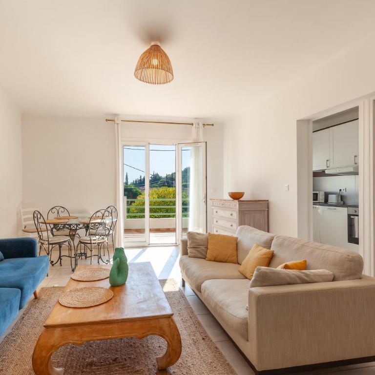 Appartement La Naronne - Two-Bedroom Deluxe Apartment with Garden View - 5