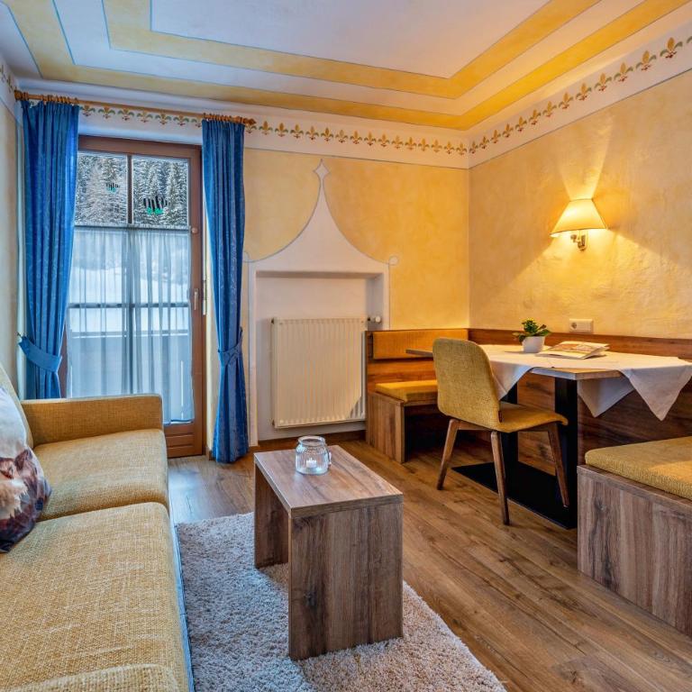 Haus zur Vogelweide App 2 - Appartamento Superior con 1 Camera da Letto e Balcone - 1