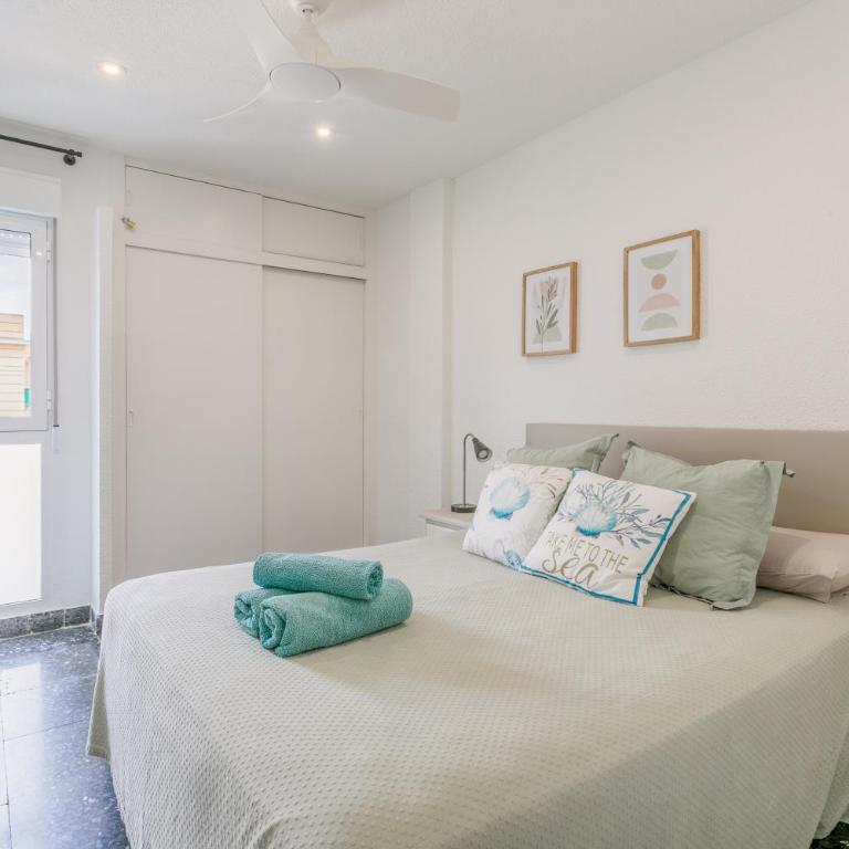 Mar 4 en Santa Pola - Apartamento de 3 dormitorios y vistas al mar - 10