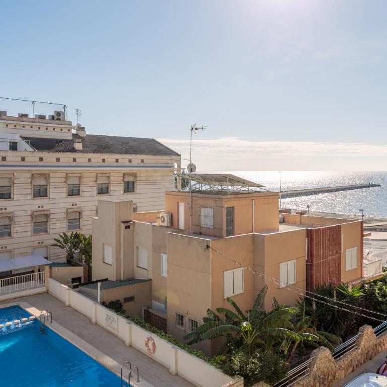 Mar 4 en Santa Pola - Apartamento de 3 dormitorios y vistas al mar - 25