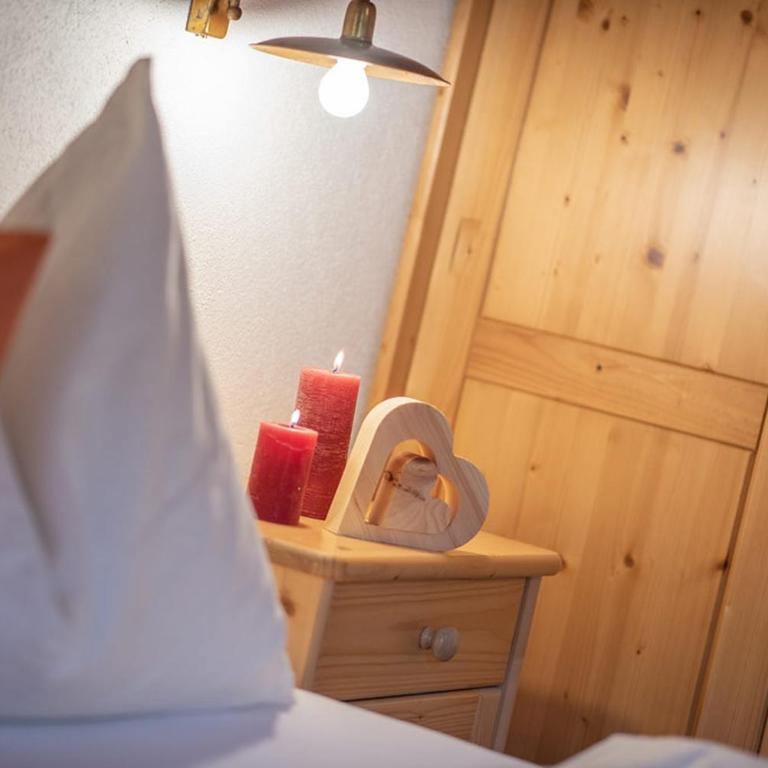 Oberglarzhof App Kirsch - Two-Bedroom Deluxe Apartment with Garden View - 4