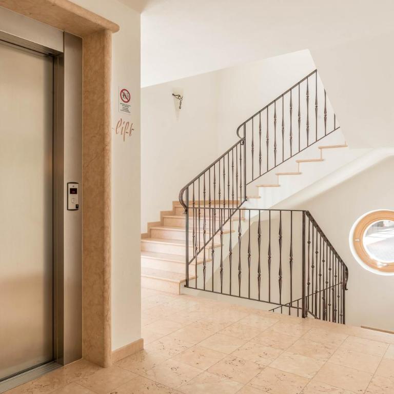 Residence Diana Apartment 103 - Apartamento Superior de 1 dormitorio con balcón - 11