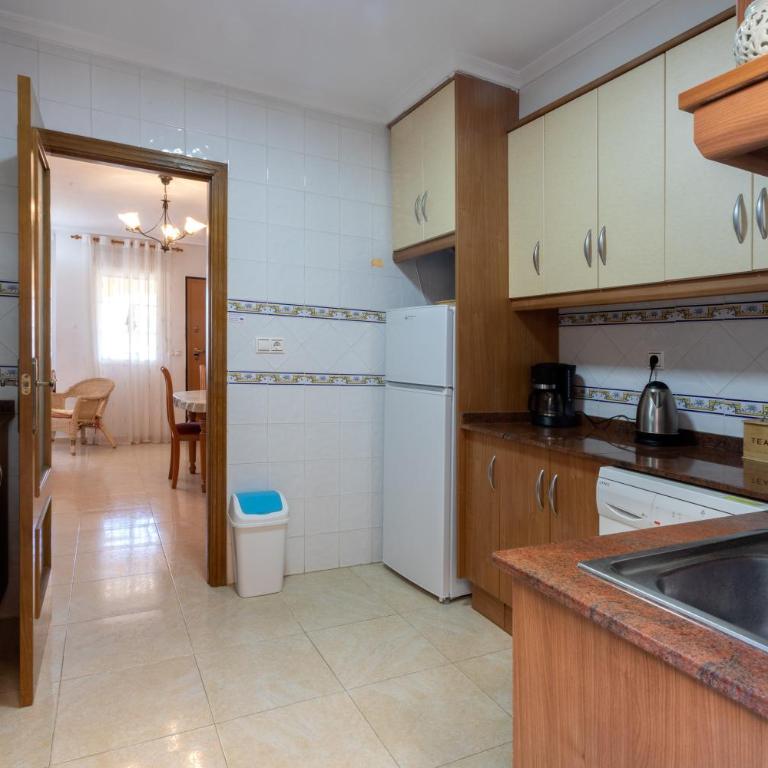 Casa sophia - Three-Bedroom House - 10