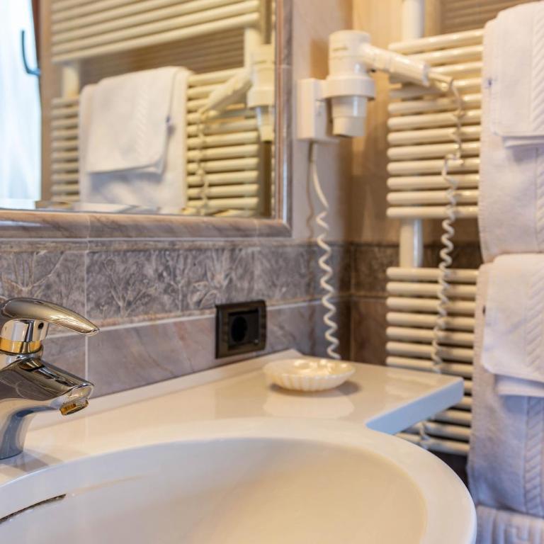 Hotel Residence Gardena Sella - Appartamento Superior con 1 Camera da Letto e Balcone - 17
