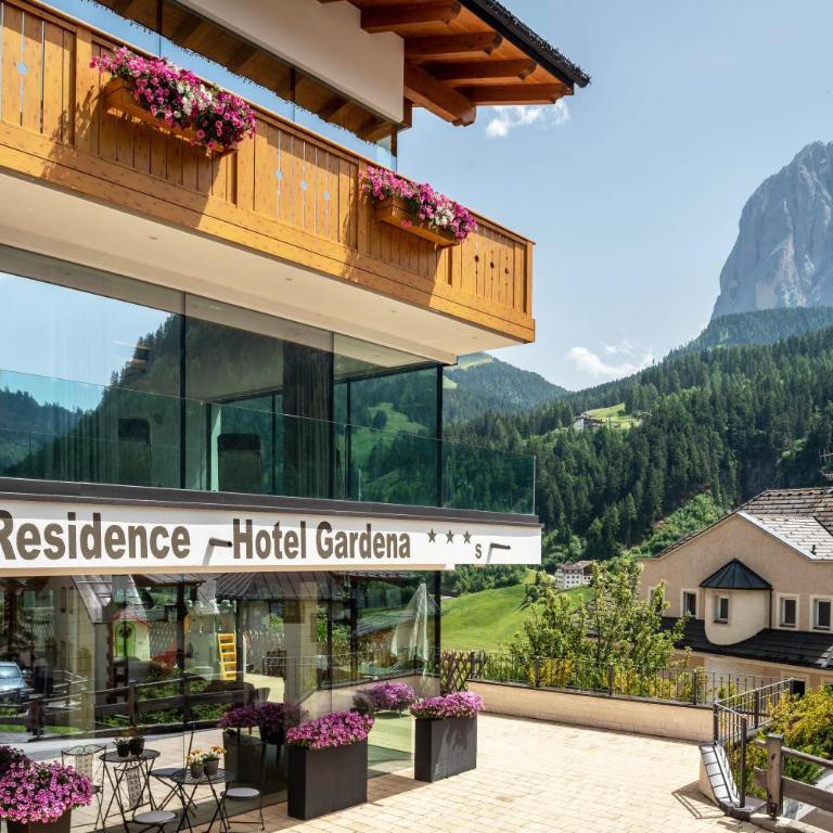 Hotel Residence Gardena Sella - Appartamento Superior con 1 Camera da Letto e Balcone - 1