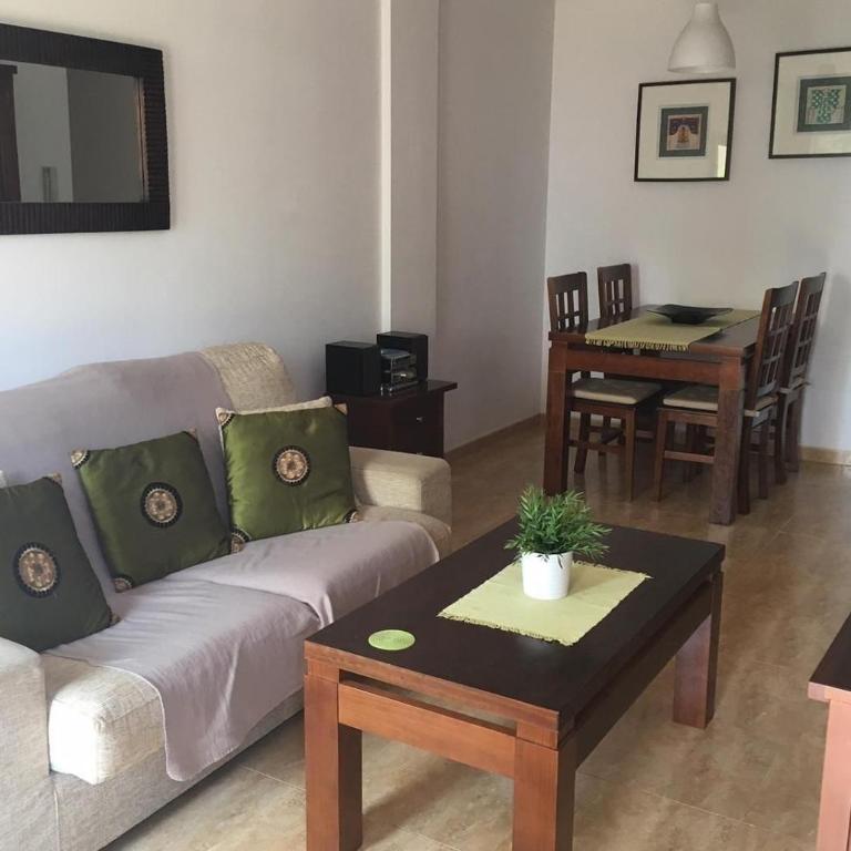 2 bed apartment with pools and spa - Apartamento Deluxe de 2 dormitorios con vistas al jardín - 3