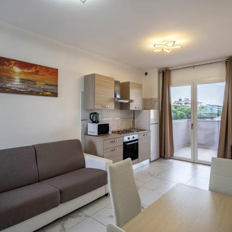 Planet Suite 304 - Monolocale con Terrazza - 13