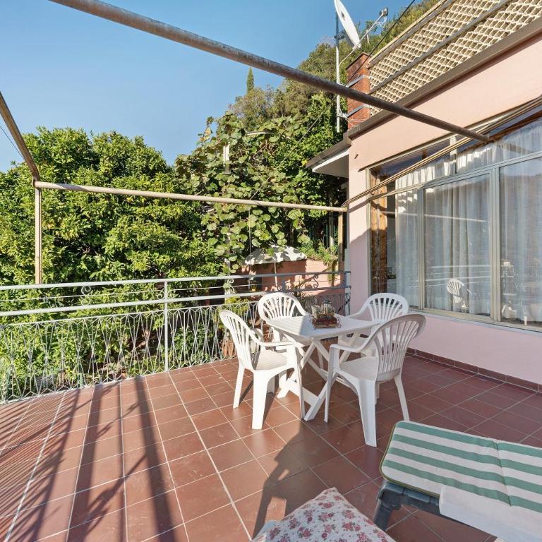 Roses House - Appartamento con 1 Camera da Letto e Vista Giardino - 26