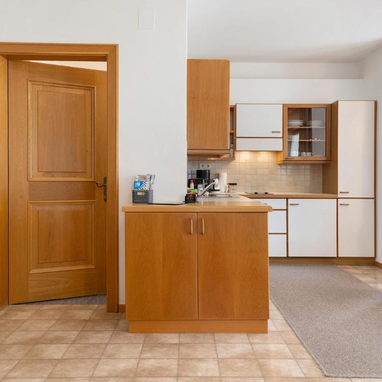 Mayr Apartments Eins - Appartamento con 1 Camera da Letto e Vista Giardino - 9