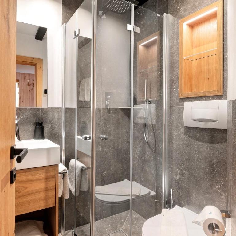 Residence Skutial Santner Deluxe - Two-Bedroom Deluxe Apartment with Garden View - 16