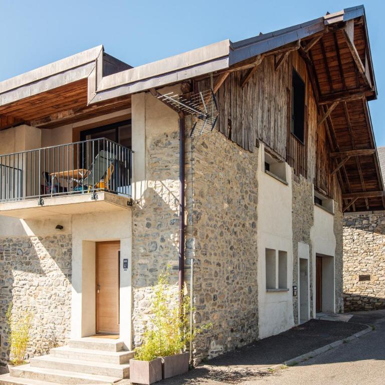 Chez Flo - clim parking - clg - Appartement avec Douche - 1