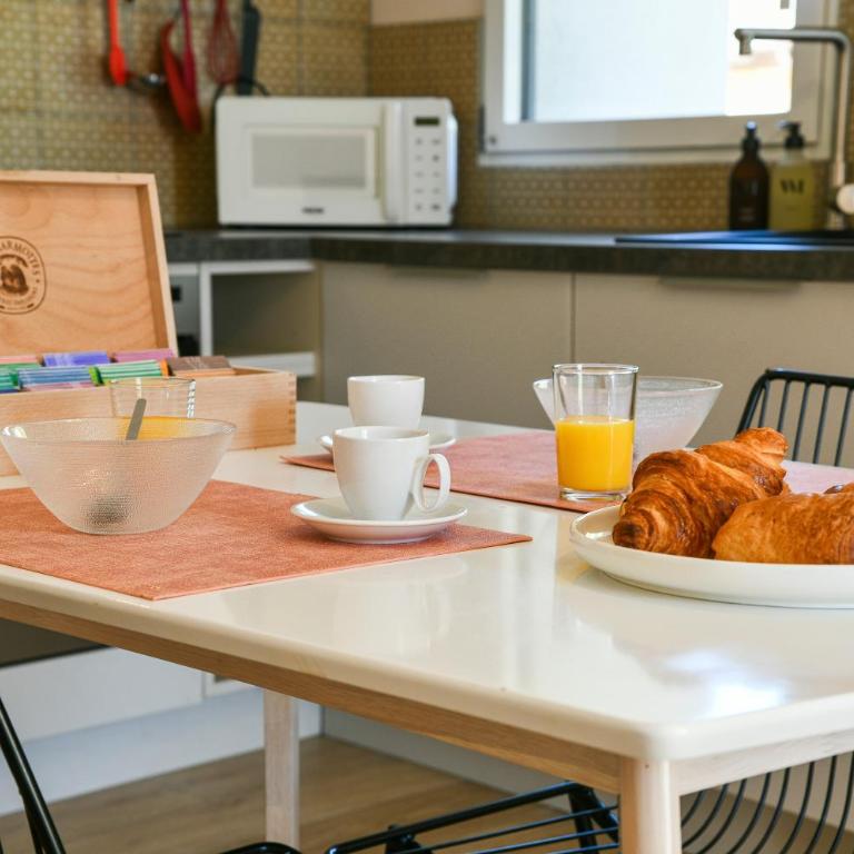 Chez Flo - clim parking - clg - Appartement avec Douche - 5