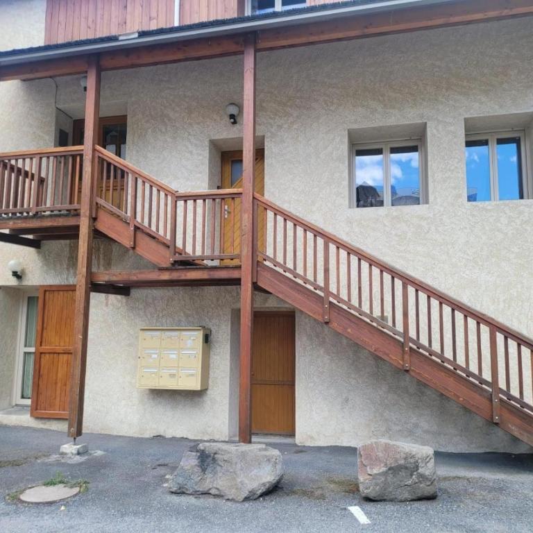 Charmant Duplex Pied De Pistes - Appartement 2 Chambres avec Vue sur la Montagne - 11