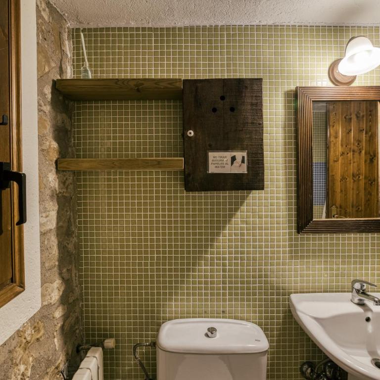 Casa Rural Mas Fuselles - Apartamento con terraza - 28
