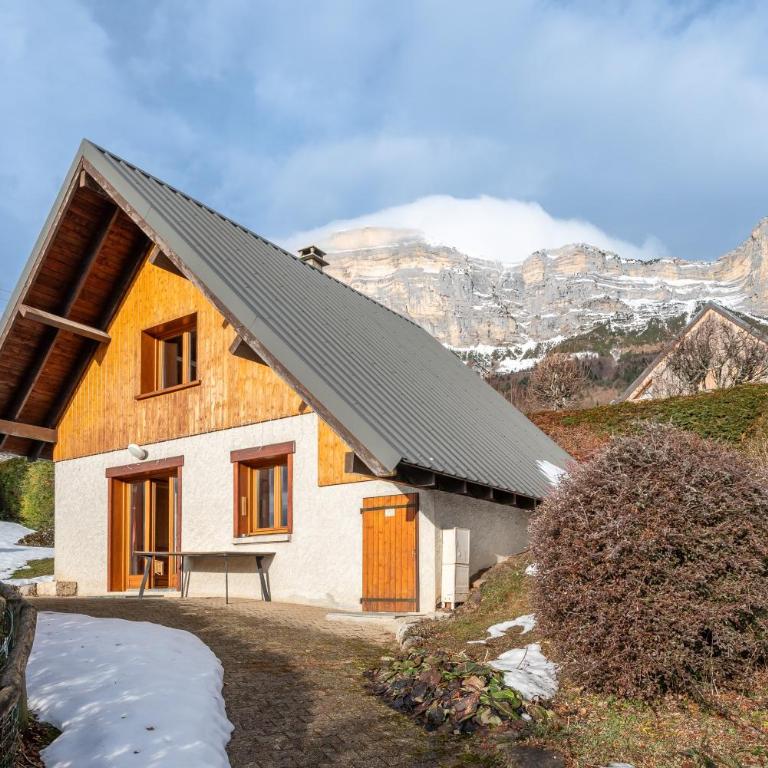 Chartrousin - Chalet 3 Chambres - 1
