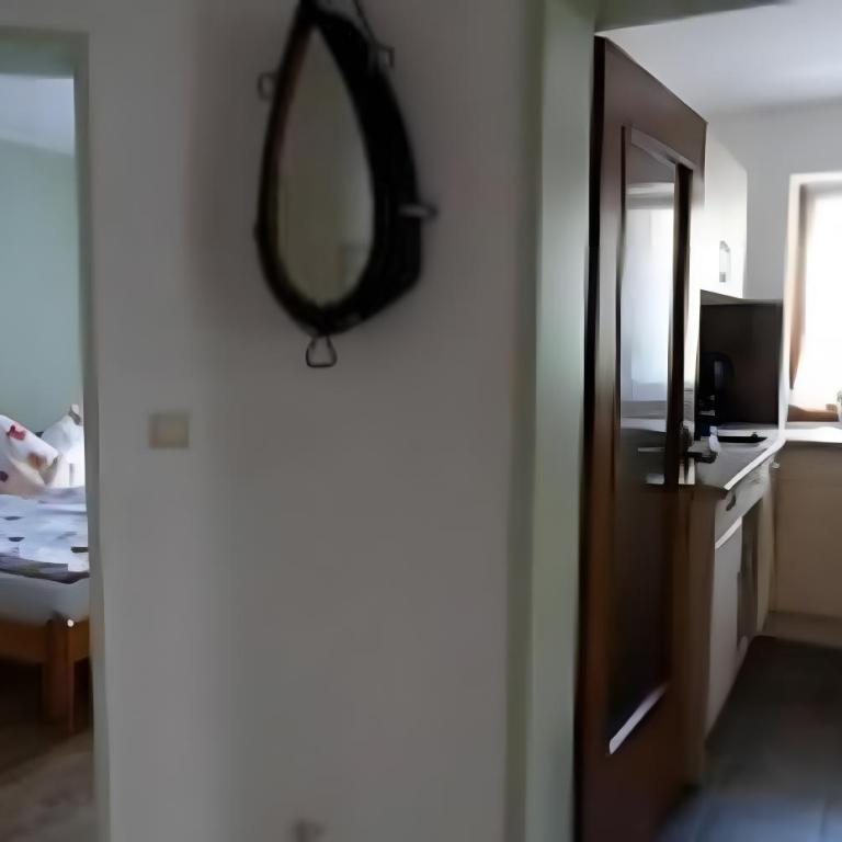 Ferienwohnung Zugspitze - Appartamento Deluxe con 2 Camere da Letto e Vista Giardino - 5