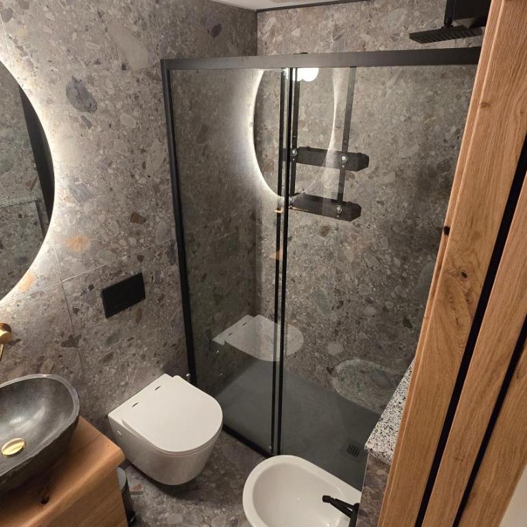 Campiglio Appartamento des Alpes - Appartamento Deluxe con 2 Camere da Letto e Balcone - 8