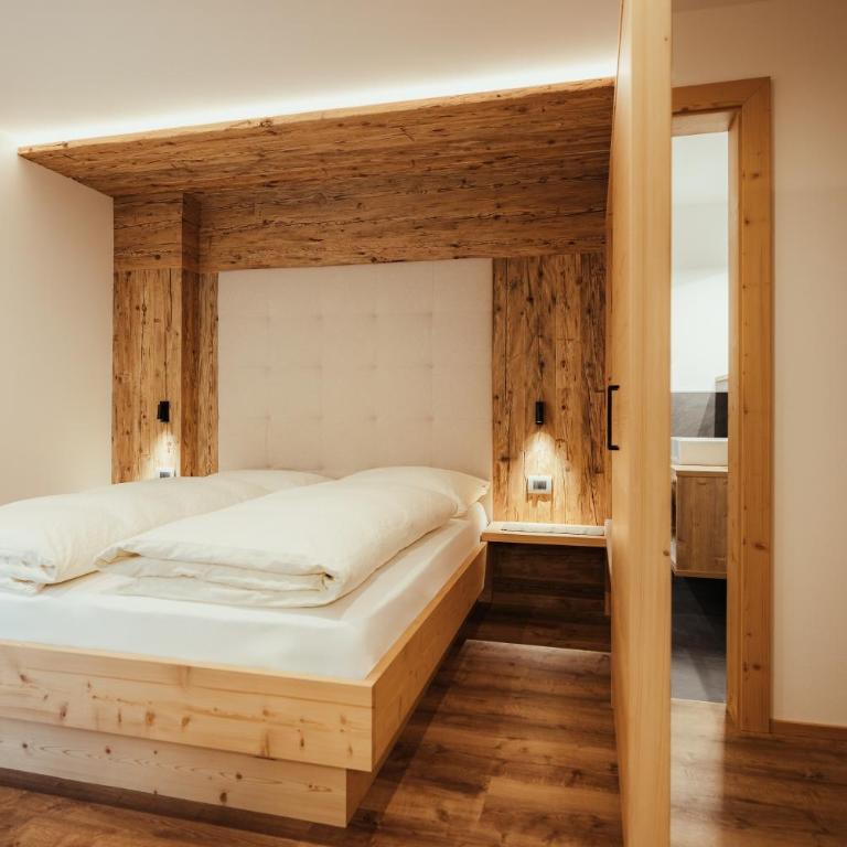 Chalet La Flüta Viola - Appartamento Deluxe con 2 Camere da Letto e Vista Giardino - 7