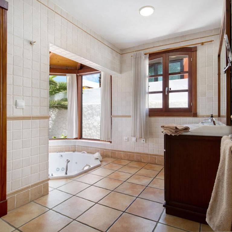 Villa Brisamar19 - Villa con vistas al jardín - 19