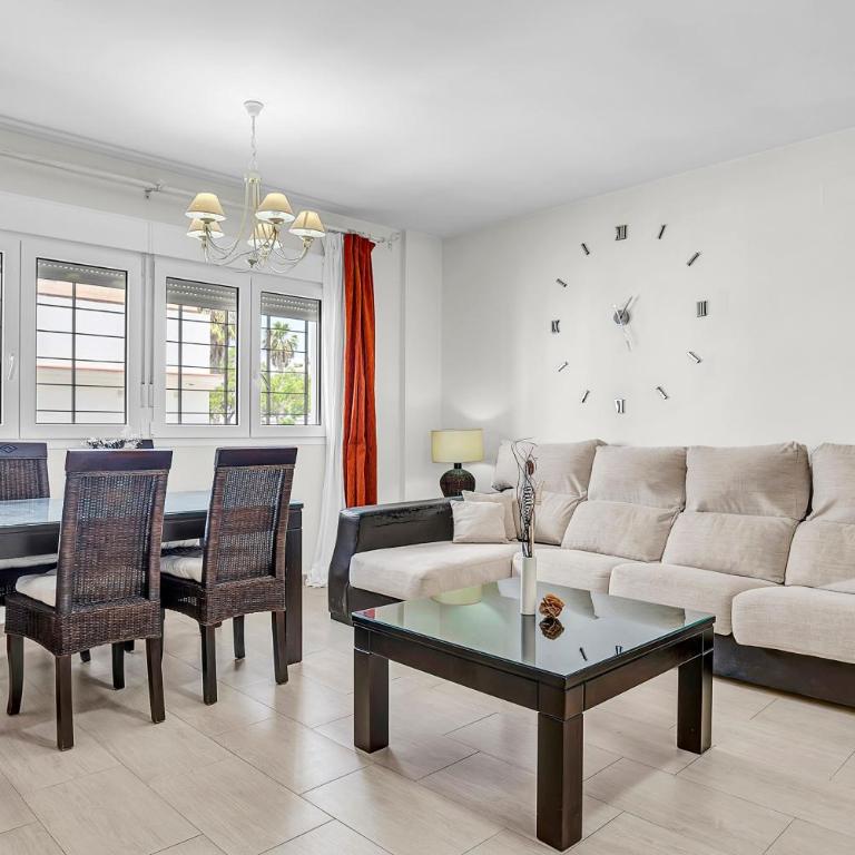 Apartamento Aryan - sólo familias - Apartamento Superior con vistas a la ciudad - 3