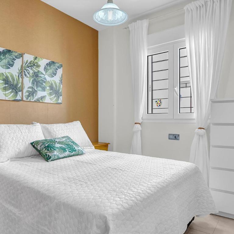 Apartamento Aryan - sólo familias - Apartamento Superior con vistas a la ciudad - 12