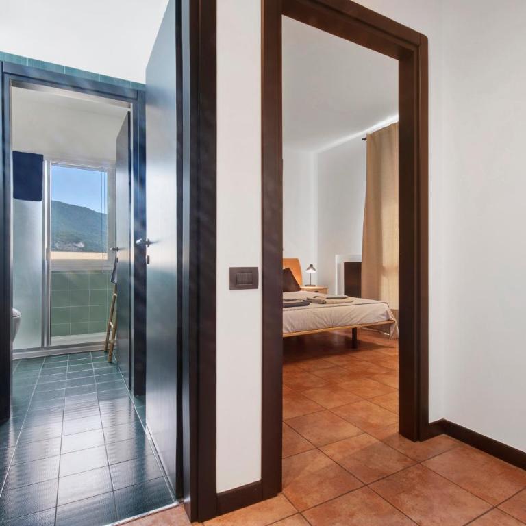 Lake Como Design Home - Appartamento Deluxe con 2 Camere da Letto e Balcone - 16
