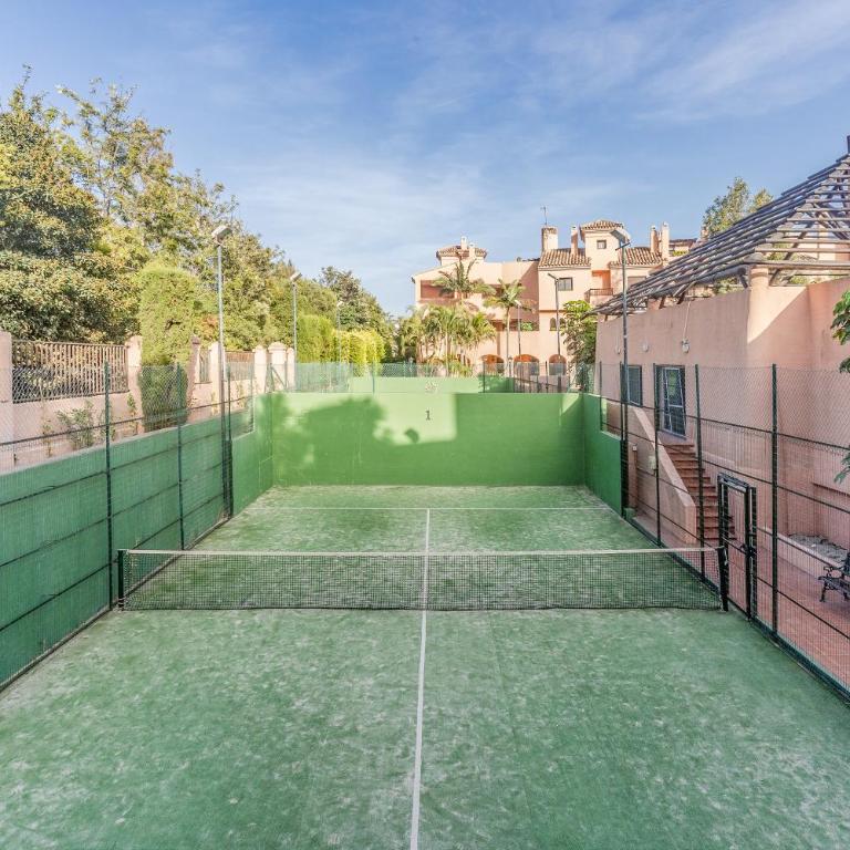 Apartamento entre Estepona-marbella - Apartamento Deluxe de 2 dormitorios con vistas al jardín - 24
