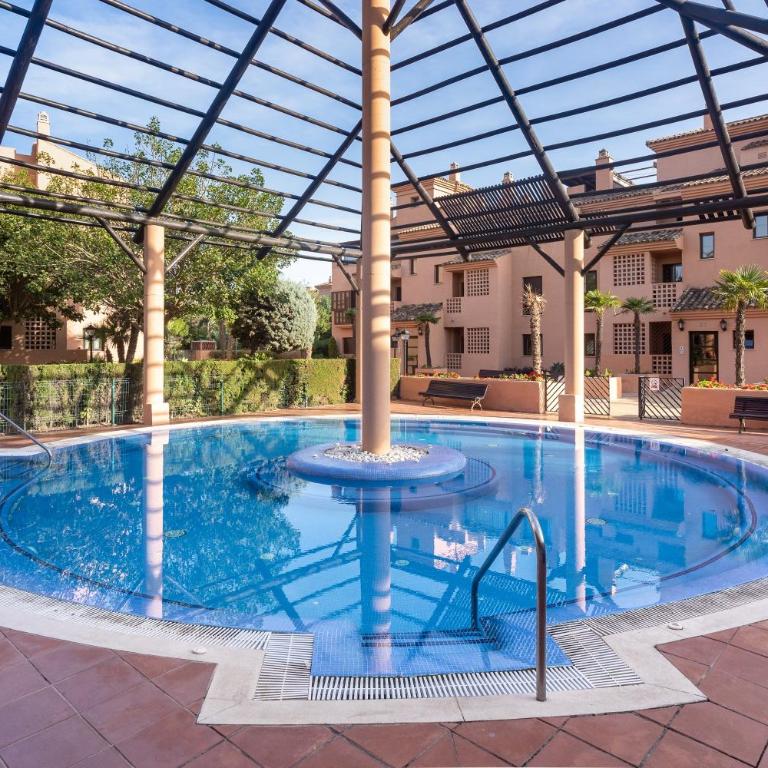 Apartamento entre Estepona-marbella - Apartamento Deluxe de 2 dormitorios con vistas al jardín - 23