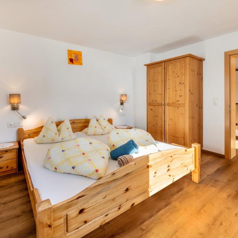 Fewo Innerspielleiten 24 Personen - Superior Apartment mit Stadtblick - 10