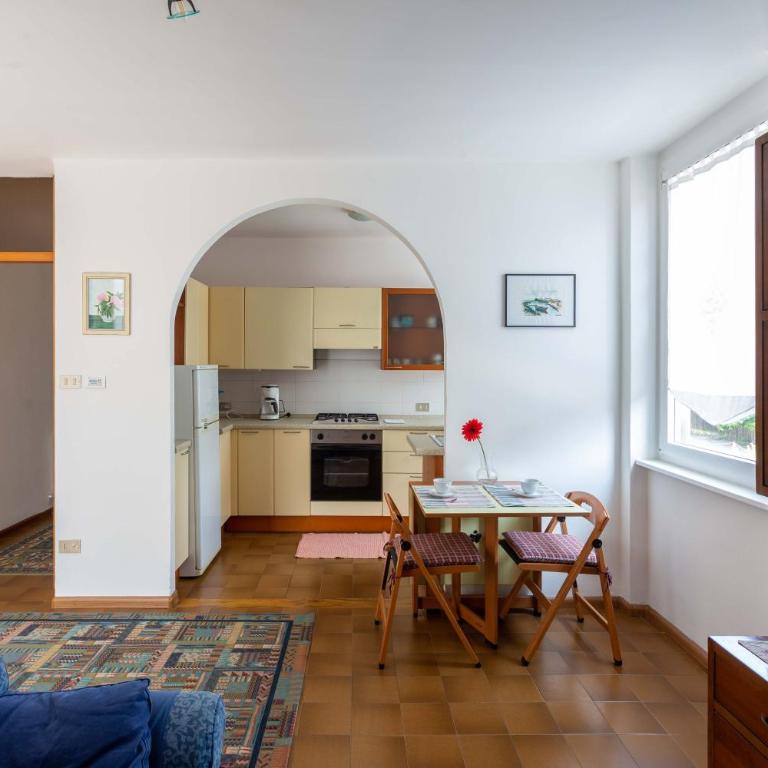 More a due passi dal lago - Apartamento Superior de 1 dormitorio con balcón - 4