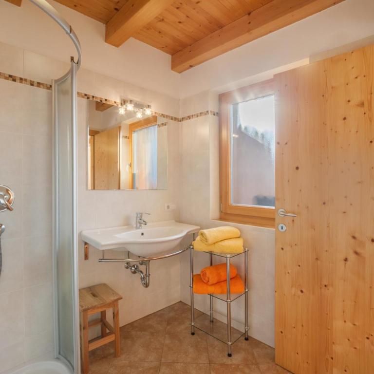 Tonigbauernhof Enzian - Appartamento Deluxe con 2 Camere da Letto e Balcone - 9