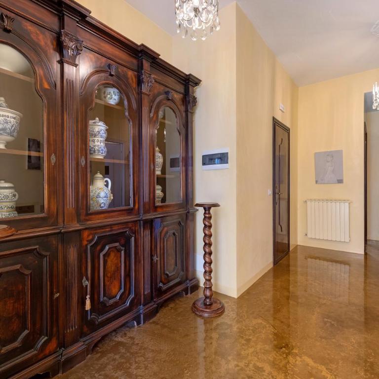 Very Elegant Historic Apartment F2 - Appartamento Premium con 3 Camere da Letto e Balcone - 25