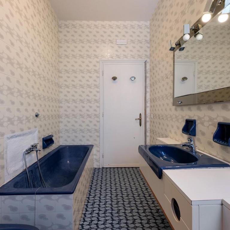 Very Elegant Historic Apartment F2 - Appartamento Premium con 3 Camere da Letto e Balcone - 21