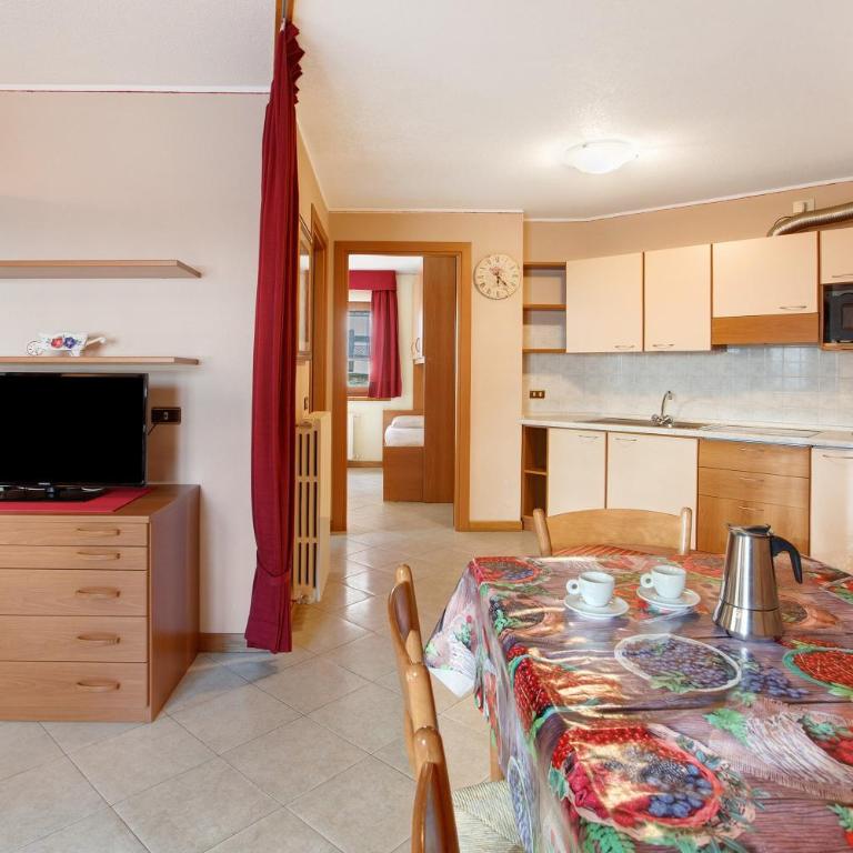 Loredana - Al Bait Da Santin - Appartamento con 1 Camera da Letto e Vista Giardino - 4
