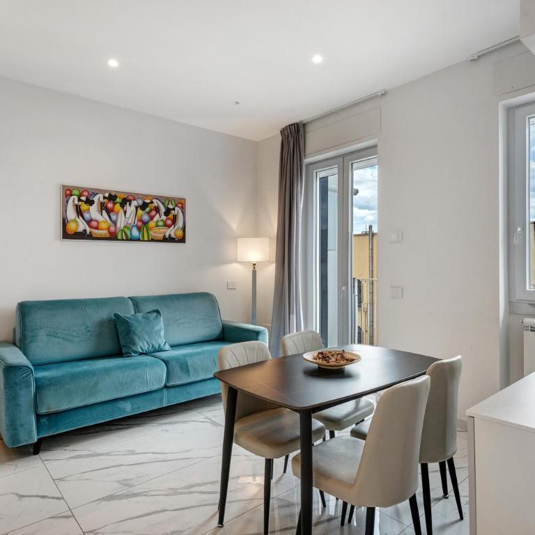 Luxury Apartments Napoli Lungomare - Appartamento Superior con 1 Camera da Letto e Balcone - 2