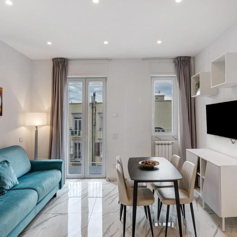 Luxury Apartments Napoli Lungomare - Appartamento Superior con 1 Camera da Letto e Balcone - 1