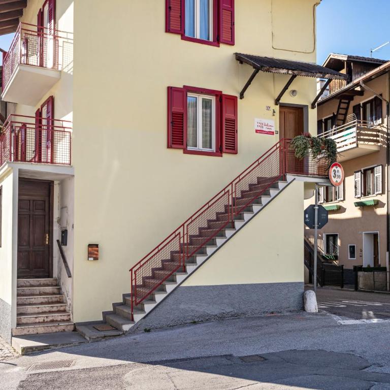 Balconi Rossi Borgo Valsugana - Appartamento Premium con 3 Camere da Letto e Balcone - 35