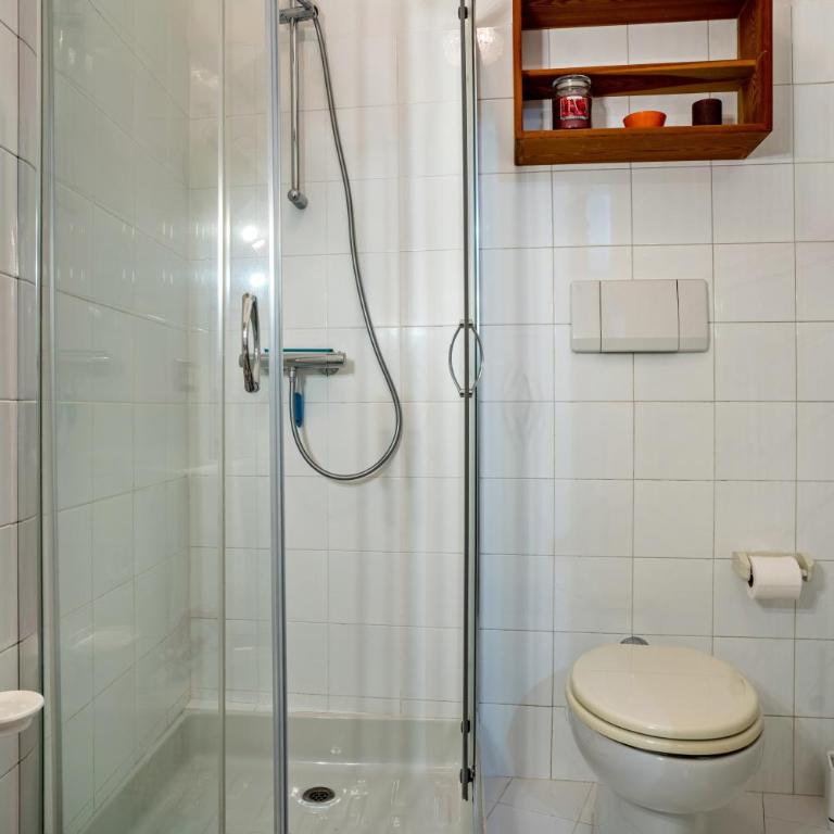 Balconi Rossi Borgo Valsugana - Appartamento Premium con 3 Camere da Letto e Balcone - 26