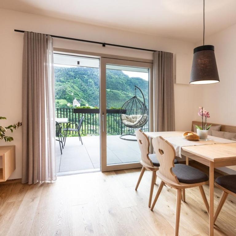 Gostnerhof Barbian - Appartamento Deluxe con 2 Camere da Letto e Vista Giardino - 2