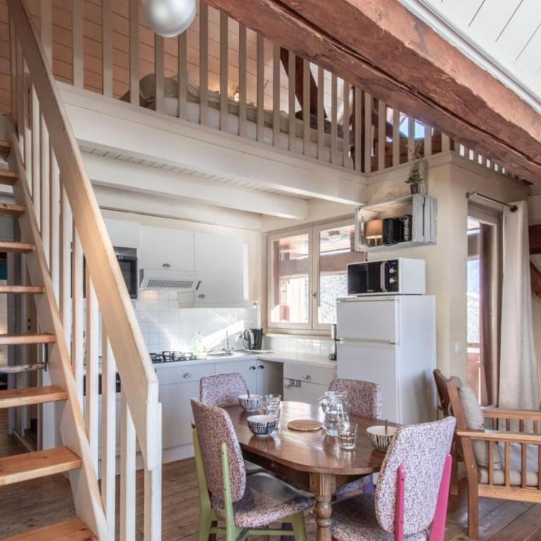 Chalet Arclosan - Saint-Ferréol - Two-Bedroom Deluxe Apartment with Garden View - 14