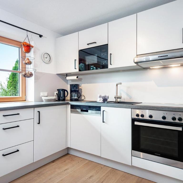 Allpano Pension und Ferienwohnungen - Apartment mit 1 Schlafzimmer und Gartenblick - 7