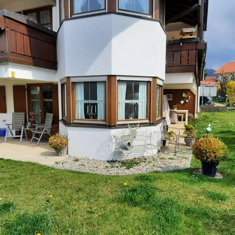 Chaletwohnung Alpenglück - Deluxe-Apartment mit 2 Schlafzimmern und Gartenblick - 13