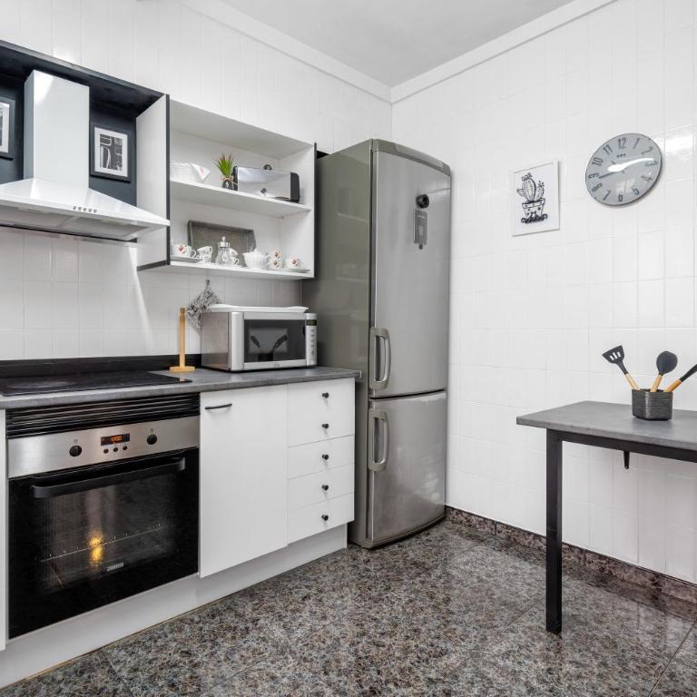 Sant Carles - Apartamento Premium de 3 dormitorios con balcón - 7