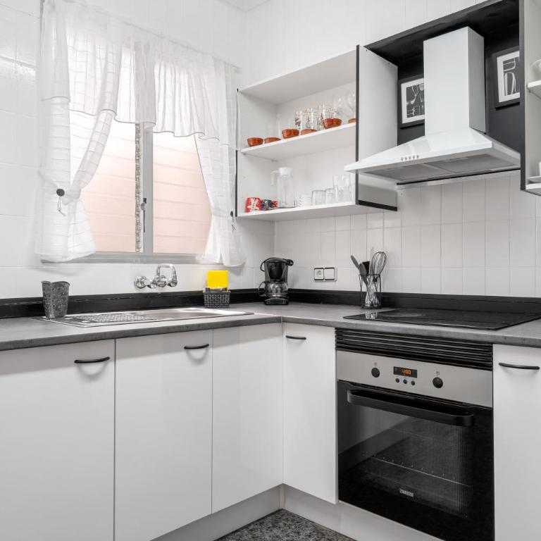 Sant Carles - Apartamento Premium de 3 dormitorios con balcón - 8