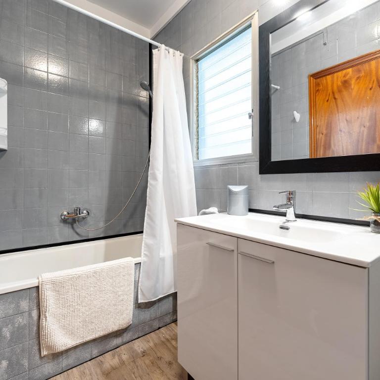 Sant Carles - Apartamento Premium de 3 dormitorios con balcón - 13