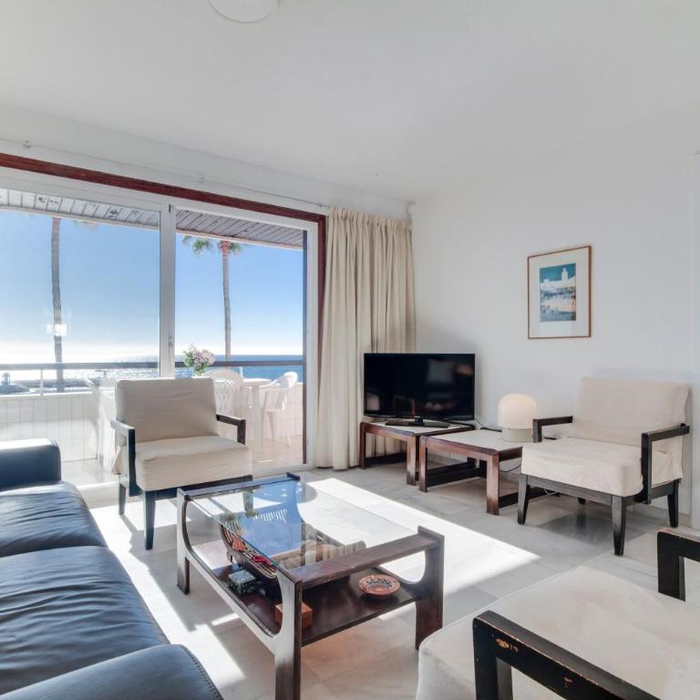Apartment Facing the Sea and Marina - Apartamento Deluxe de 2 dormitorios con vistas al mar - 3