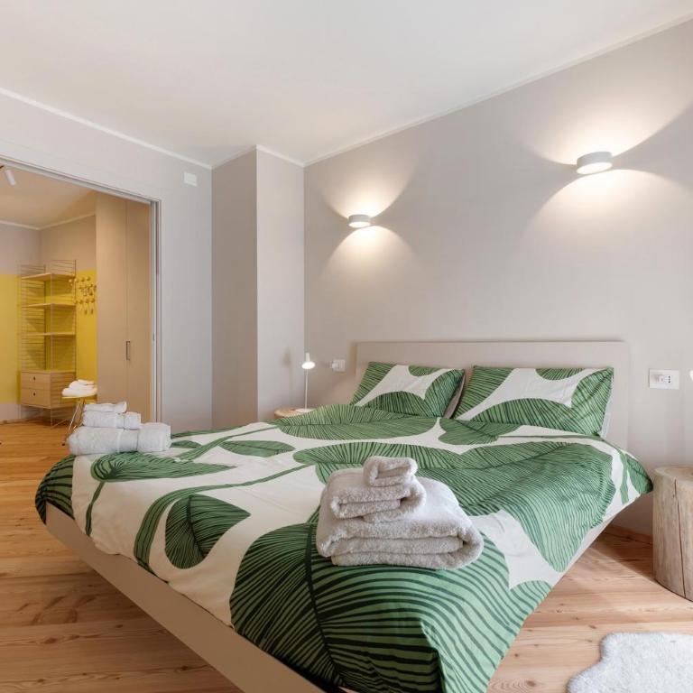 Palazzo Righi - Two-Bedroom Deluxe Apartment with Balcony - 3