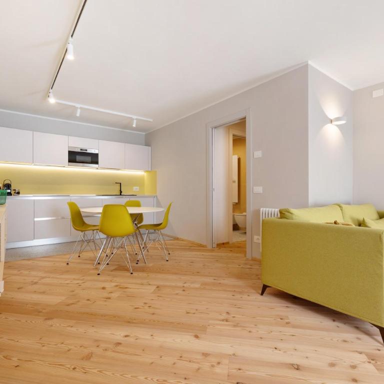 Palazzo Righi - Two-Bedroom Deluxe Apartment with Balcony - 1